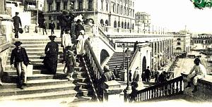 1504- Alger - L'Escalier de la Pecherie2 et le Boulevard de la Republique